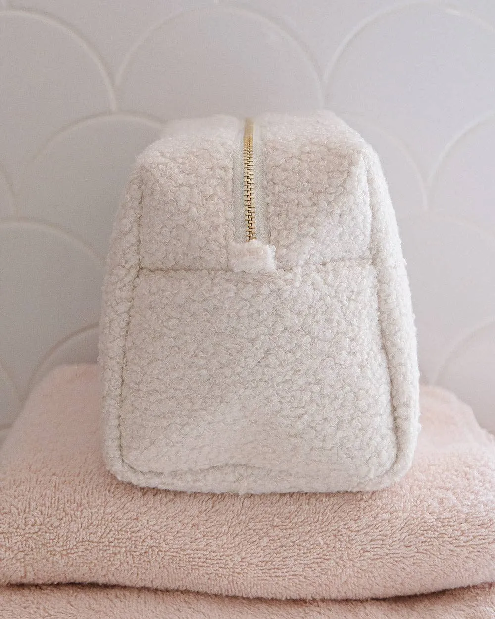 Charlotte-Teddy Toiletry Bag