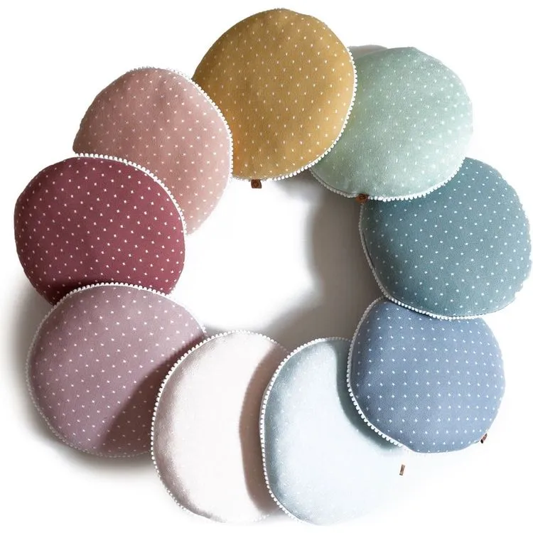 Circle Pillow - Ice