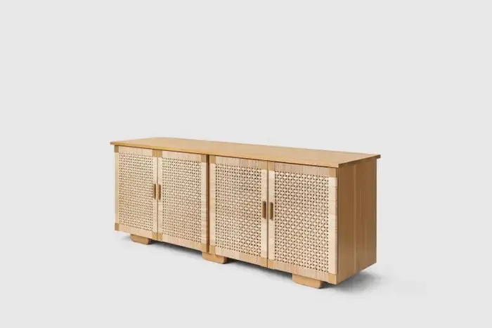 Handmade Design Natural Color Four Door Elegant Sideboard Buffet Cabinet