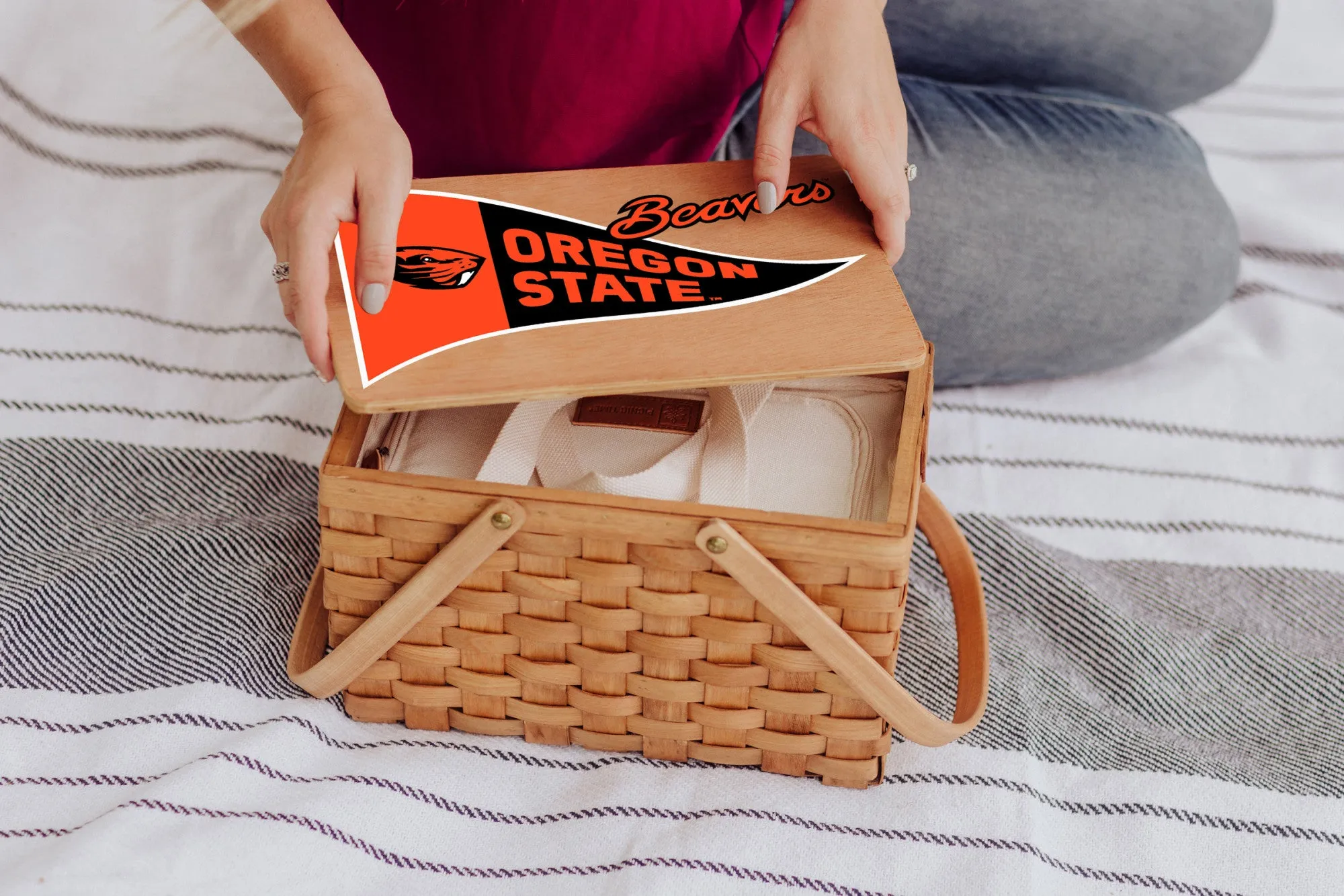 Oregon State Beavers - Poppy Personal Picnic Basket