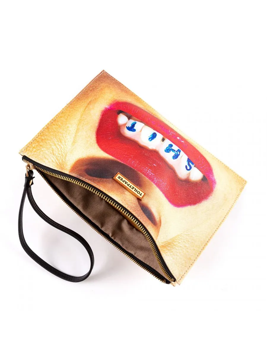 'Toiletpaper' Pouch