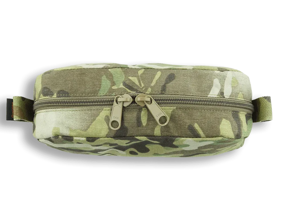 TOILETRY BAG
